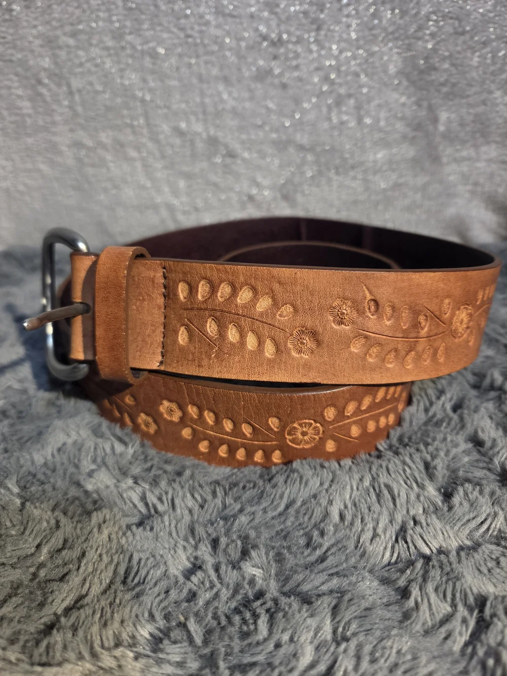 Old Navy Brown Embossed Floral Leather Belt